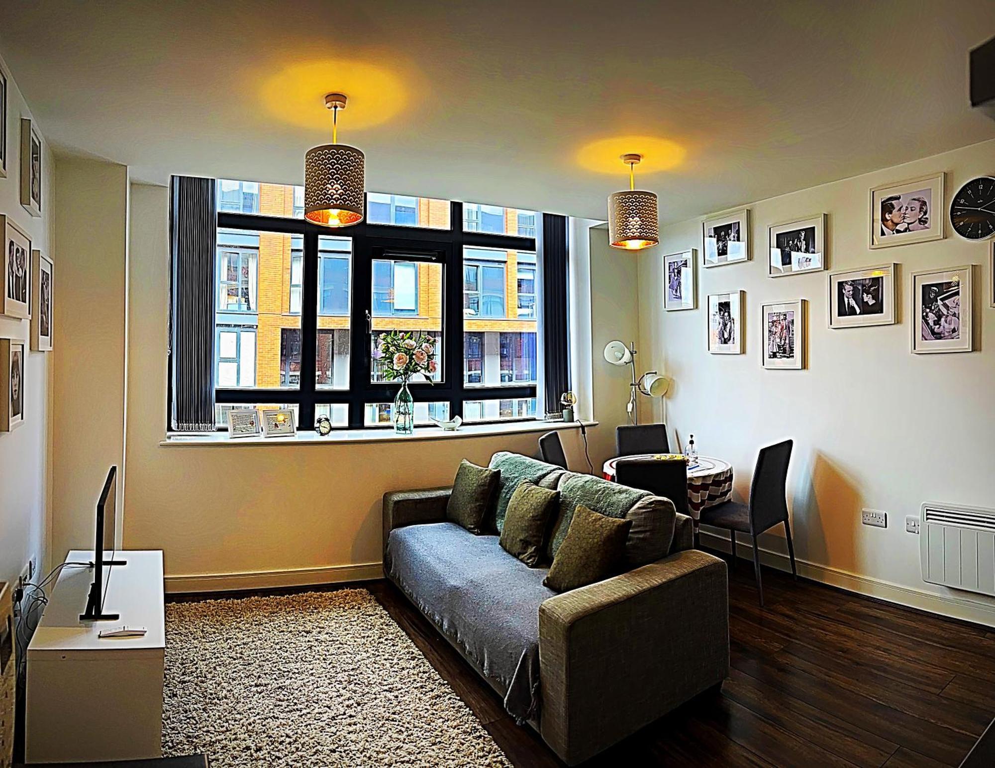 Cotton Apartment Chinatown Central Stay 버밍엄 외부 사진